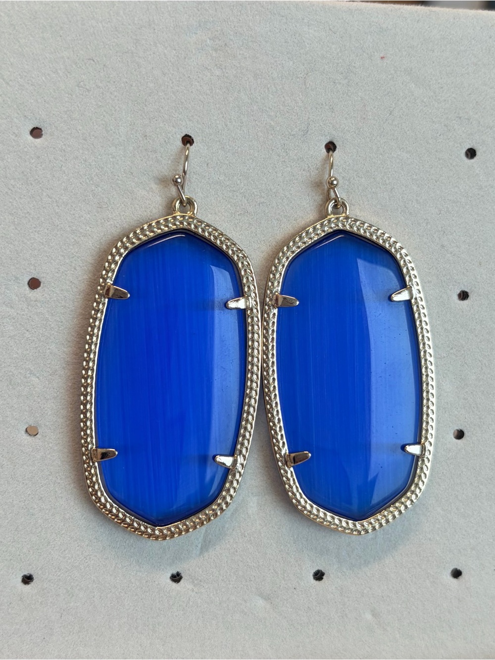 Kendra Scott Danielle Blue Stone Gold-Trim Drop Earrings - Picture 6 of 6